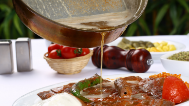 İskender Kebabı Tarifi 